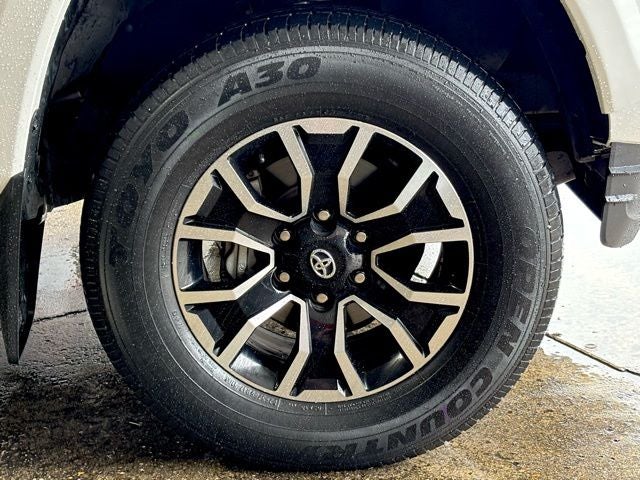 2022 Toyota Tacoma TRD Sport V6