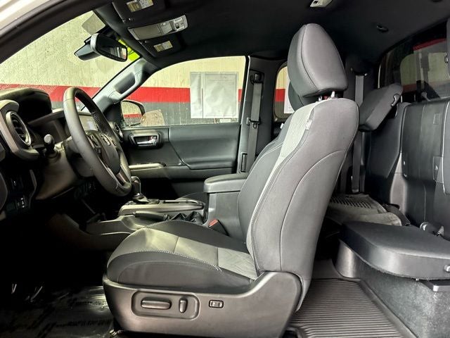 2022 Toyota Tacoma TRD Sport V6