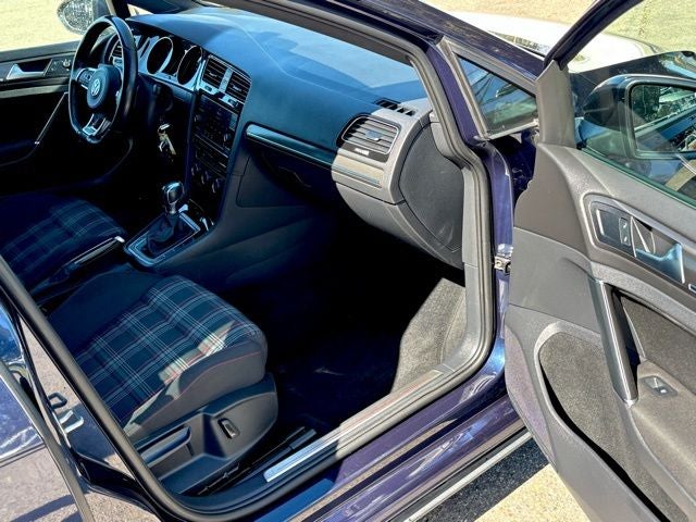 2018 Volkswagen Golf GTI 2.0T S