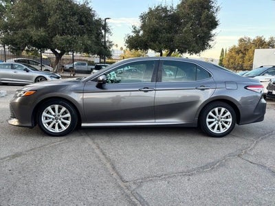 2018 Toyota Camry LE