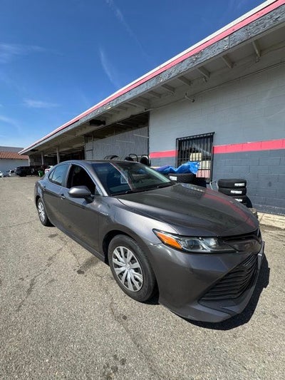 2018 Toyota Camry Hybrid LE