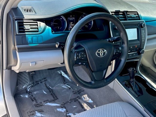2017 Toyota Camry Hybrid LE