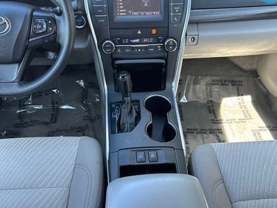 2017 Toyota Camry Hybrid LE