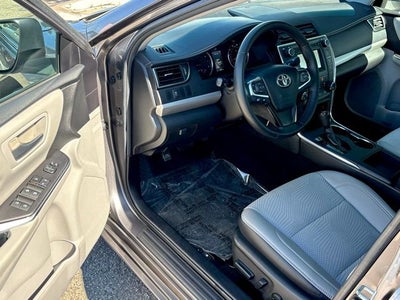 2016 Toyota Camry SE