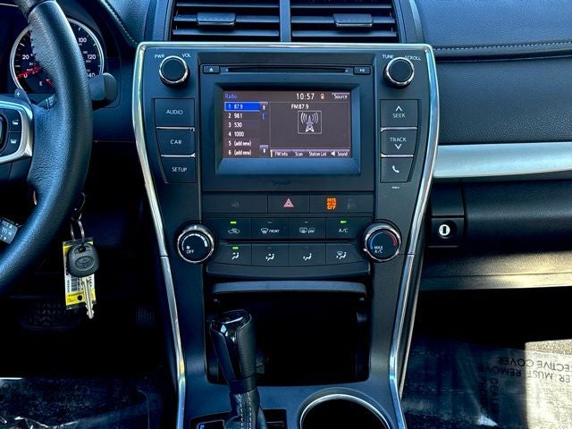 2016 Toyota Camry SE