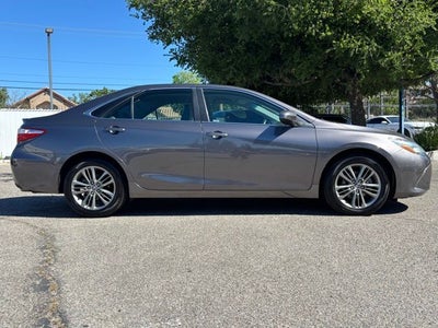 2016 Toyota Camry SE