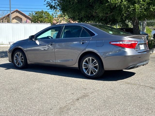 2016 Toyota Camry SE