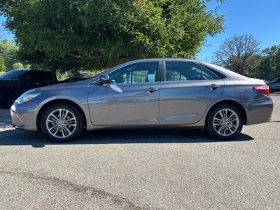 2016 Toyota Camry SE