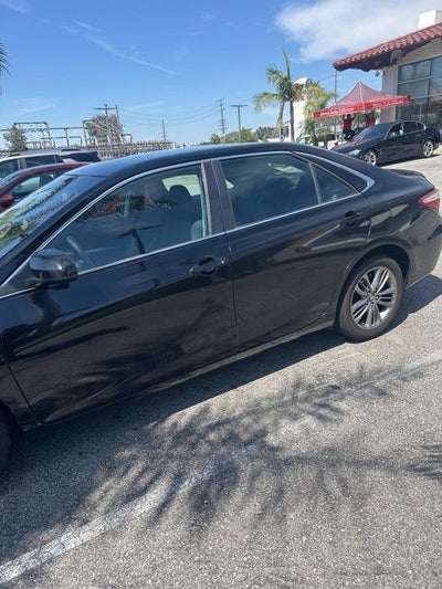 2017 Toyota Camry SE