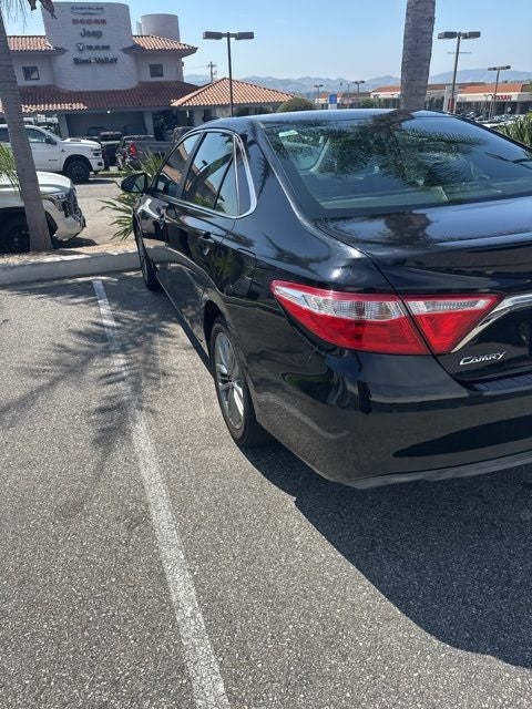 2017 Toyota Camry SE