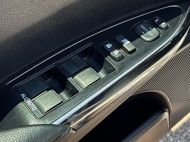 2017 Toyota Avalon XLE