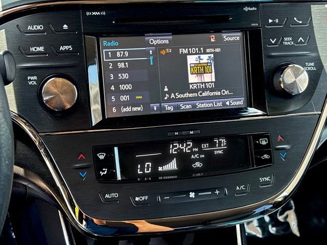 2017 Toyota Avalon XLE