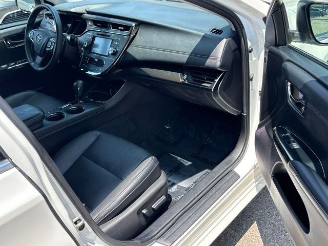 2017 Toyota Avalon XLE