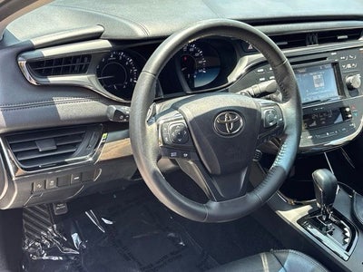 2017 Toyota Avalon XLE