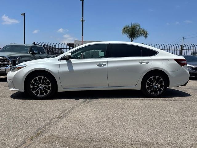 2017 Toyota Avalon XLE