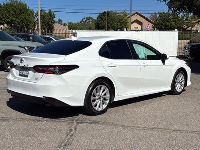 2022 Toyota Camry LE