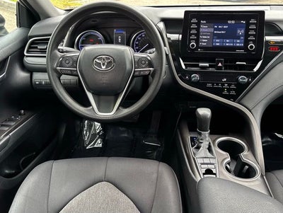 2022 Toyota Camry Hybrid LE