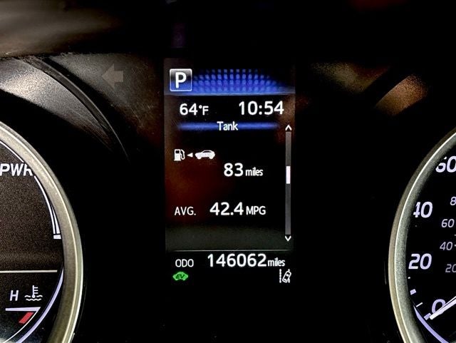 2022 Toyota Camry Hybrid LE