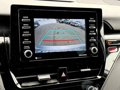 2022 Toyota Camry Hybrid LE