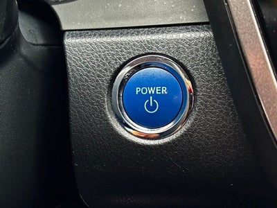 2022 Toyota Camry Hybrid LE