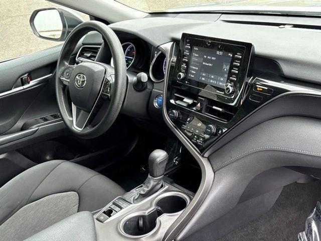 2022 Toyota Camry Hybrid LE