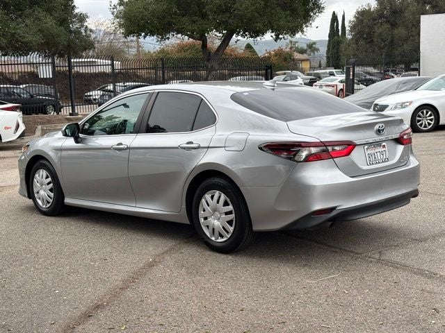2022 Toyota Camry Hybrid LE