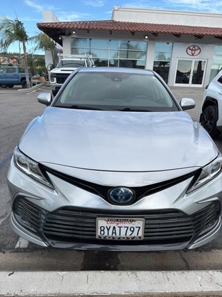 2022 Toyota Camry Hybrid LE