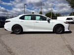 2022 Toyota Camry Hybrid LE