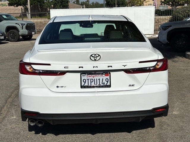2025 Toyota Camry SE