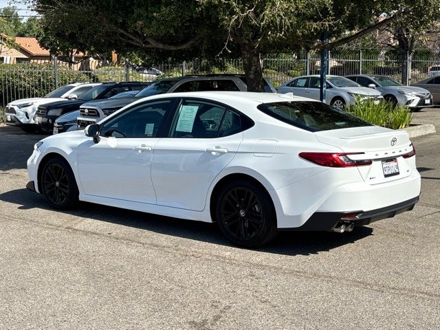 2025 Toyota Camry SE