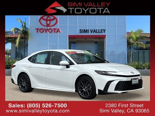 2025 Toyota Camry SE