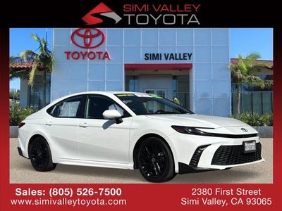 2025 Toyota Camry SE