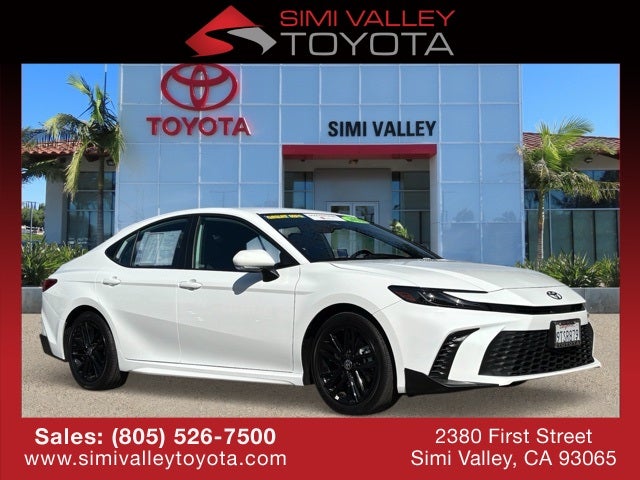 2025 Toyota Camry SE