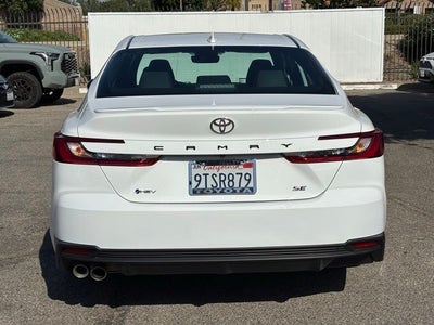 2025 Toyota Camry SE