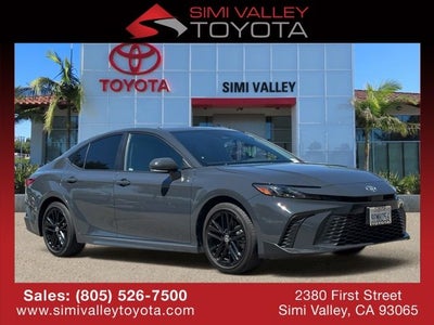 2025 Toyota Camry SE