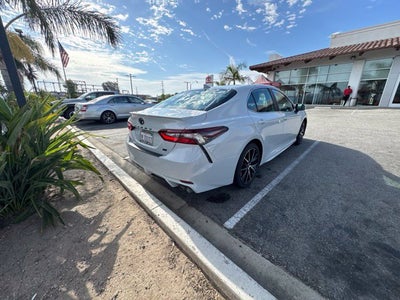 2024 Toyota Camry SE