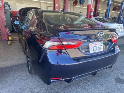 2021 Toyota Camry SE
