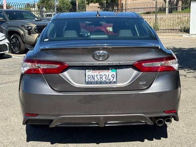 2020 Toyota Camry SE