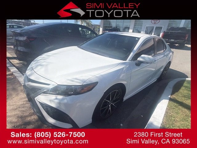 2023 Toyota Camry Hybrid SE