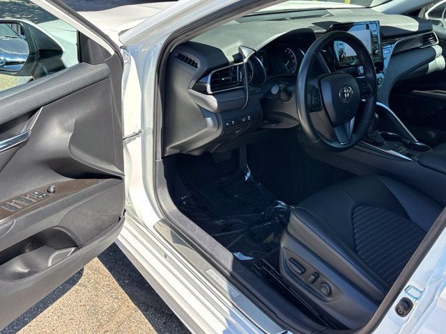 2023 Toyota Camry Hybrid SE