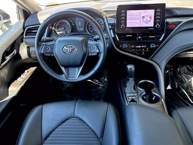 2023 Toyota Camry Hybrid SE