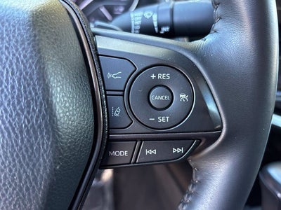 2023 Toyota Camry Hybrid SE