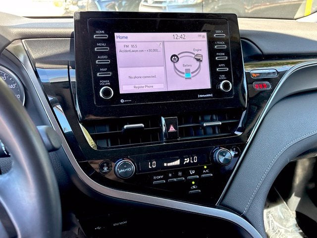 2023 Toyota Camry Hybrid SE
