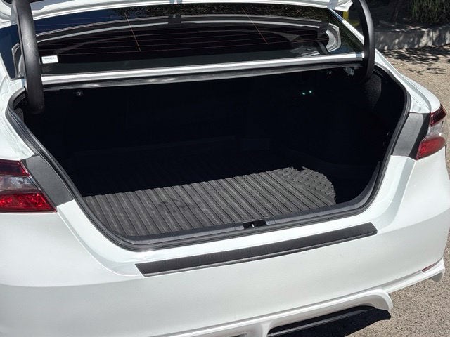 2023 Toyota Camry Hybrid SE