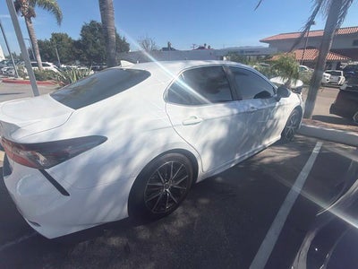 2023 Toyota Camry Hybrid SE