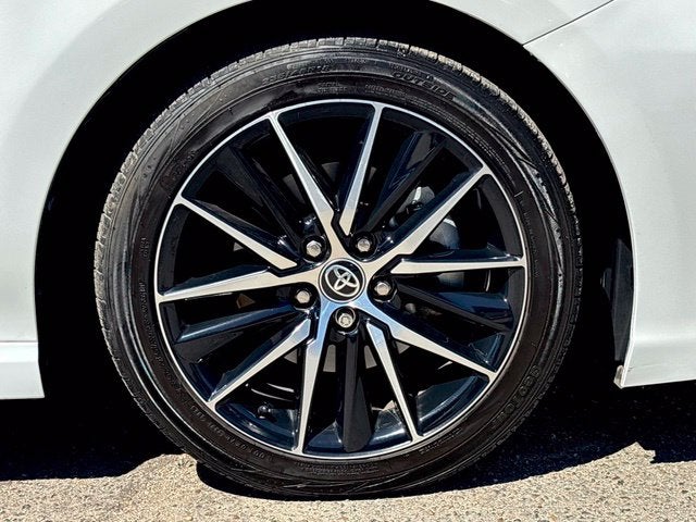 2023 Toyota Camry Hybrid SE
