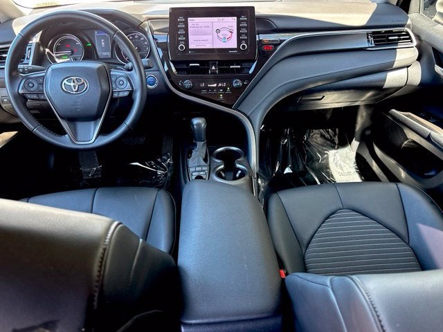 2023 Toyota Camry Hybrid SE