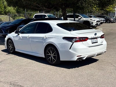 2023 Toyota Camry Hybrid SE