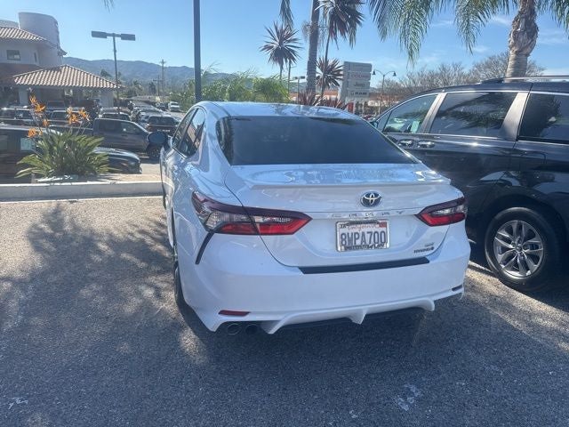 2021 Toyota Camry Hybrid SE
