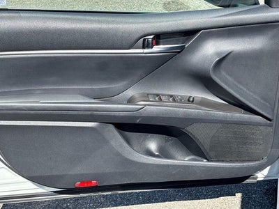 2021 Toyota Camry Hybrid SE